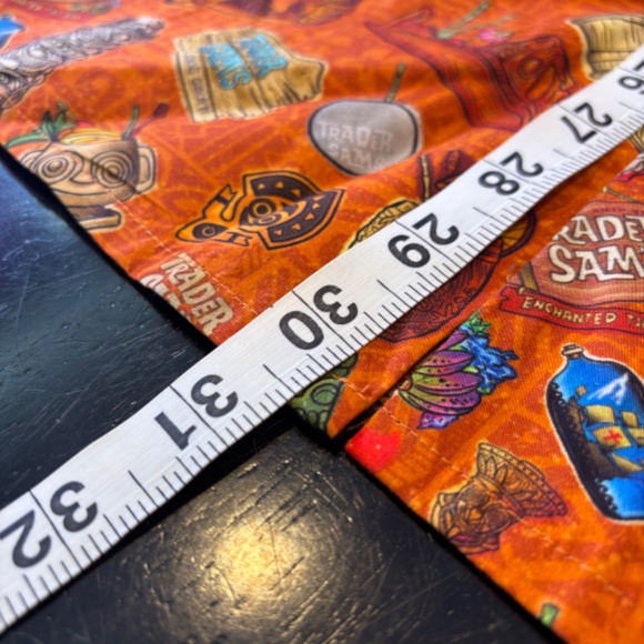 Disney Parks Trader Sam's Inspired Tahiti Gil Adult Aloha Shirt Size XL - Picture 5 of 5